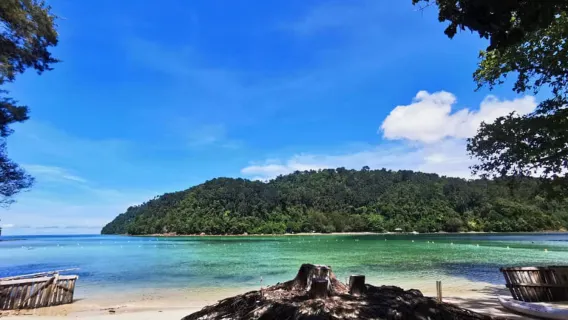 Sabah Kota Kinabalu Sapi & Manukan Island Snorkeling Shared Day Tour optional Watersport