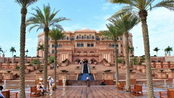 Day Trip from Dubai: SZ Grand Mosque, Qasr Al Watan and City Tour