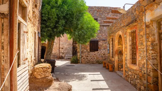 Spinalonga Island: Cruise & Walking Tour from Crete