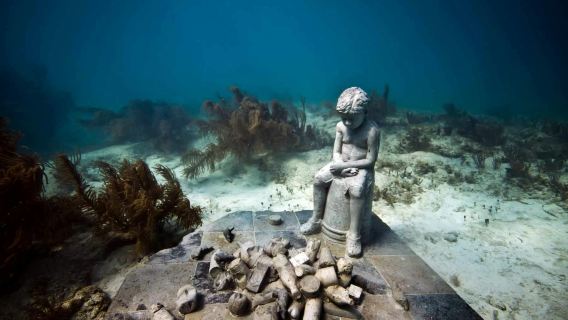 MUSA Cancún Underwater Art Museum: Snorkel & Glass-Bottomed Boat Tour with Drink