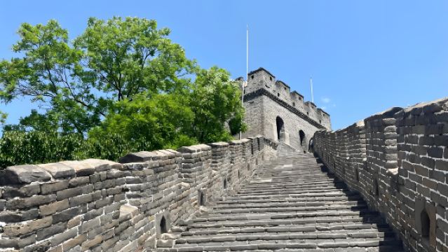 Однодневный тур на Великую Китайскую стену Мутянью в Пекине [индивидуальный тур с русскоговорящим гидом, включая канатную дорогу и трансфер от/до отеля]