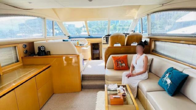 【深圳遊艇出海】深圳大梅沙65尺豪華遊艇+三層帶KTV+海釣+遊艇自駕體驗包船出海