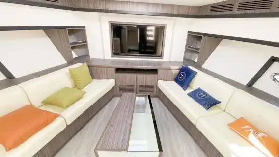 【惠州遊艇租賃】惠州雙月灣超級玩家63英尺豪華遊艇包船出海海釣觀光玩水上項目~體驗惠州出海的妙趣