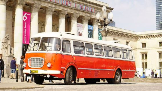 Warsaw: Highlights Guided Retro Bus Tour