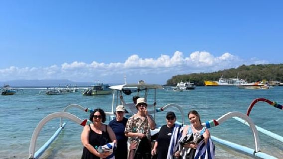 Bali : Snorkeling di dua Spot dengan Makan Siang dan Transportasi