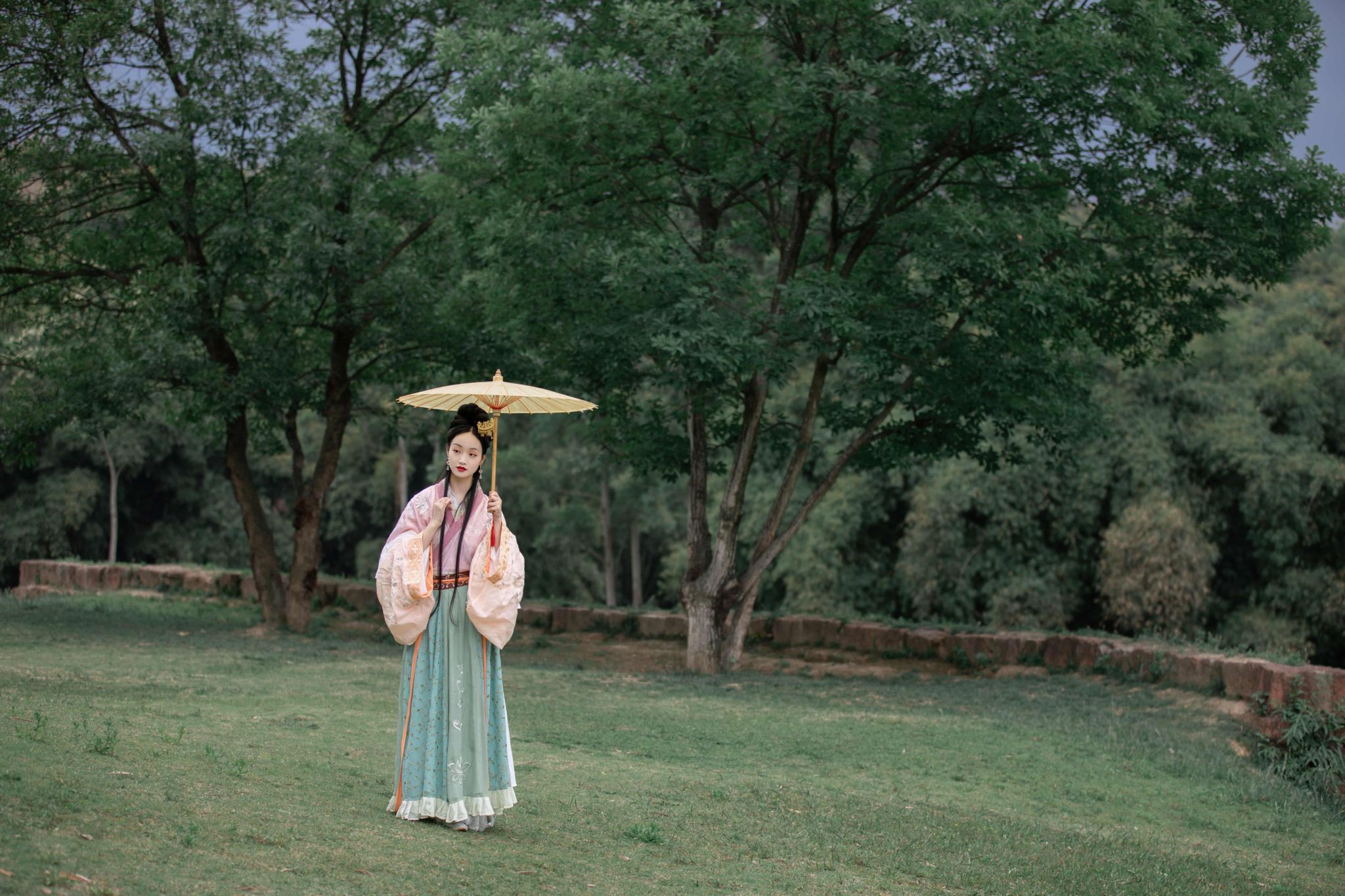 Changji Prefecture Trip Moments[Wedding photography microfilm aerial shooting/makeup & costumes/customized itinerary/wedding day photography/private charter guide]