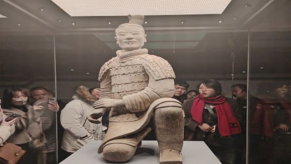 12-person small group: Terracotta Warriors + Lishan Garden + Legend of Camel Bells/Eternal Love/The Song of Everlasting Sorrow day tour