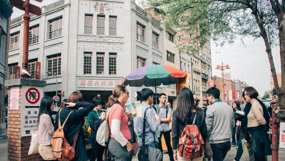 Vintage Taipei - Best of Taiwan and Sunset Free Walking Tour