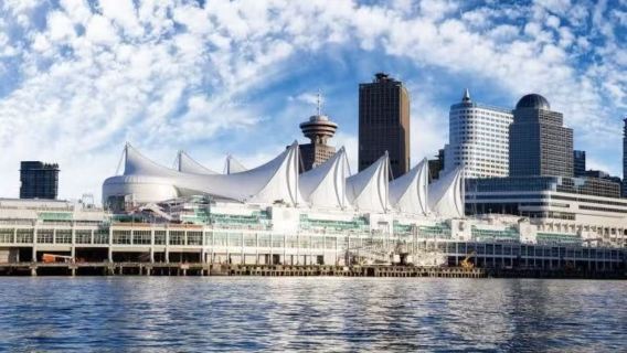 溫哥華美術館+加拿大廣場+史丹利公園+英吉利灣海灘一日遊