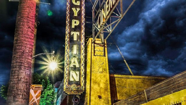 Los Angeles: Pub Crawl Guidato con Tema Horror di 2 Ore