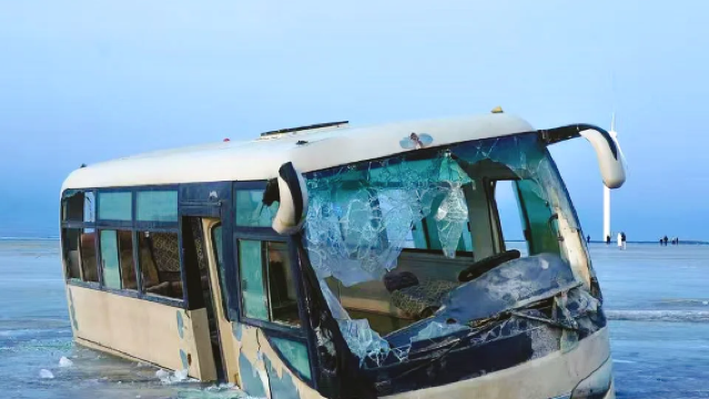 官廳踏冰1日【河北版布魯威斯號+8公里徒步】