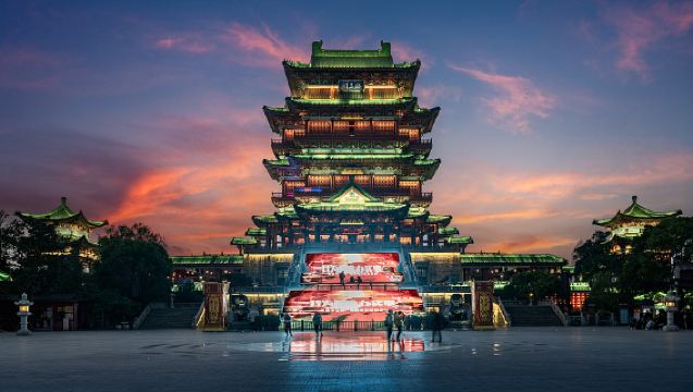 Penerjemah/Pemandu Wisata/Pemandu Lokal di Nanchang | Penerjemah Pameran/Penerjemah Bisnis | Wisata Tempat Menarik | Bahasa Inggris/Rusia/Bahasa Minor | Selamat Datang untuk Konsultasi