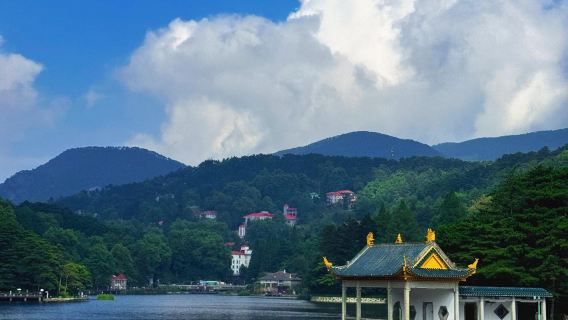 Lawatan Berkumpulan Sehari untuk Individu ke Air Terjun Tiga Lapisan + Air Terjun Xiufeng Peak di Gunung Lu