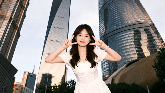 Fotos de viagem em Xangai[Fotos noturnas de Pudong em Xangai | Trio arquitetônico de Lujiazui | Sessão fotográfica em Lujiazui | 1-6 horas]