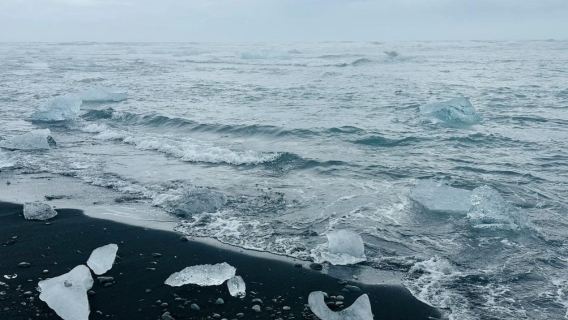 Iceland Reykjavik - Bulatan Emas - Taman Negara Þingvellir - Perjalanan Eksklusif dengan Pemandu Berbahasa Cina
