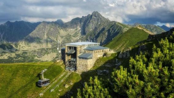 [Krakow, Poland] Pergunungan Tatra Zakopane - Bandar Gunung Bersalji (Tidak termasuk tiket)