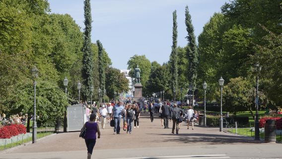Helsinki sightseeing + Suomenlinna half-day tour Helsinki Cathedral Uspenski Cathedral