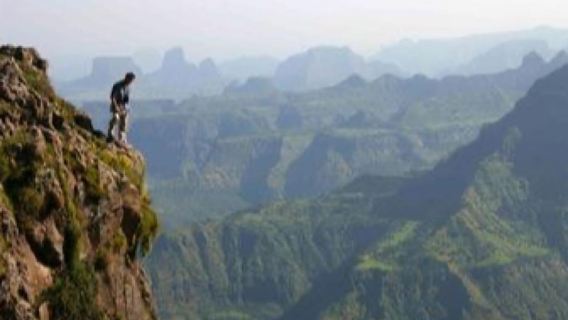 Simien Mountains Day Trek from Gondar with Lunch