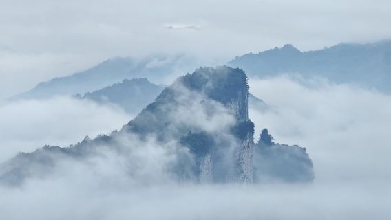 Vietnam - Da Nang - Montagna dei Cinque Elementi: tour approfondito di 3 ore attraverso grotte, templi buddisti e il mondo sotterraneo