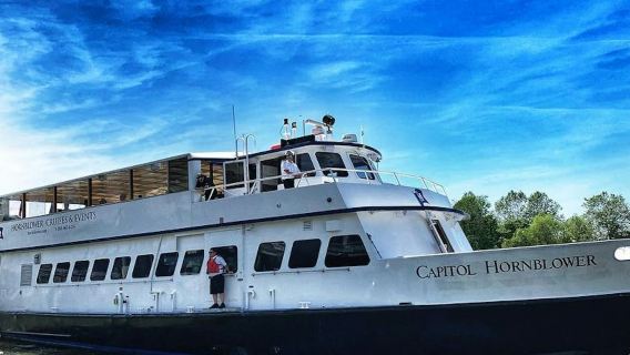 Crucero fluvial histórico por Sacramento
