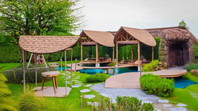 曼谷人氣森林泡泡咖啡館帥哥餐廳打卡一日遊