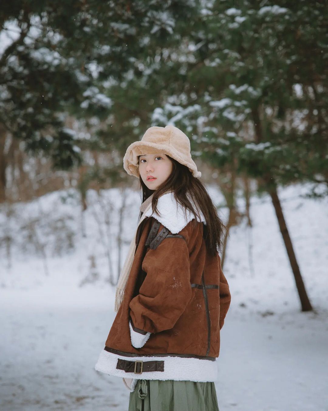 Trip Moments en Akranes, Islandia[Fotógrafo con vehículo para sesiones de fotos, grabación aérea, traducción, guía local + cortometrajes de bodas/equipo de expedición a glaciares, auroras boreales y faros]