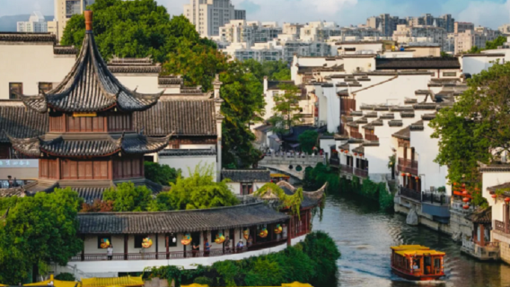 南京紅山動物園+雞鳴寺+玄武湖+德基廣場+老門東普通話導遊| 旅遊翻譯（中英日韓-小語種）| 獨立包車xx