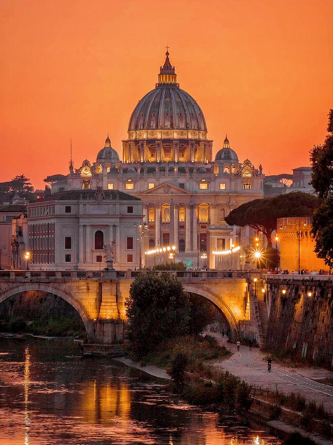 羅馬七大景點包車暢遊：鬥獸場萬神殿許願池納沃納聖天使古羅馬