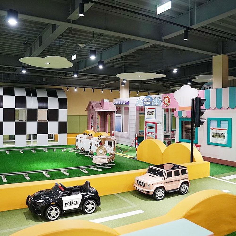 Family Package for 2 Adults & 2 Children: Sun Moon Lake Lulu Zaza Café - 2 Main Courses + Admission Tickets (No Weekend Surcharge)