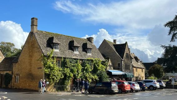 倫敦來回百老匯塔-水上伯頓-拜伯里-斯特拉特褔-包車