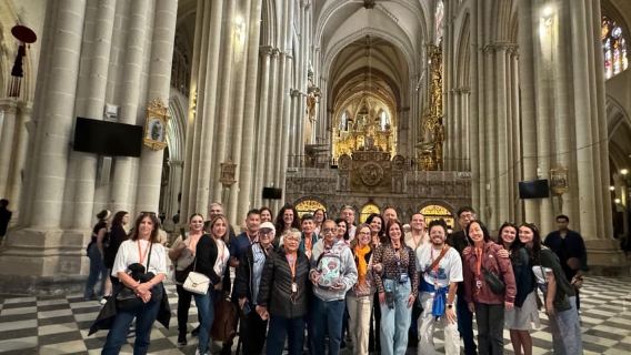 Madrid: Visita guiada de día completo a Toledo con visita a la Catedral