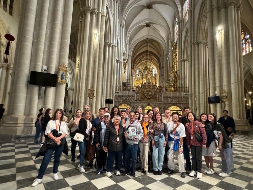 Madrid: visita guidata di un giorno intero a Toledo con visita alla cattedrale