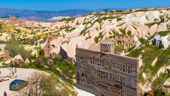 Cappadocia: Red Tour and Lunch