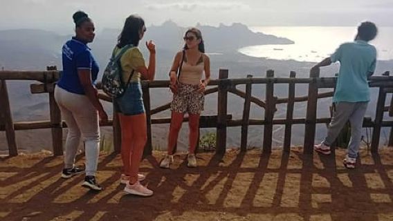 Desde Mindelo: Caminata corta a la cumbre de Monte Verde