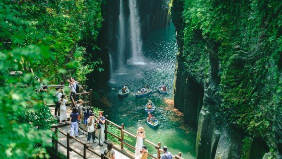 Fukuoka: Takachiho Gorge Highlights One Day Private Tour