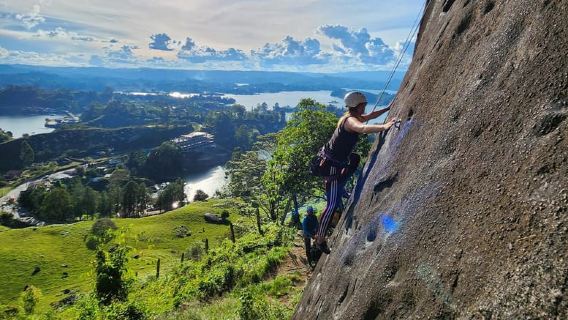 Guatapé: Iconic rock climbing for beginners and experts.