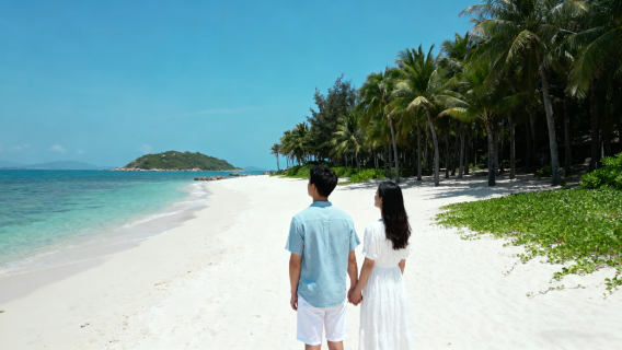 三亞旅拍【跟拍攝影親子照情侶閨蜜兒童跟拍家庭旅拍】