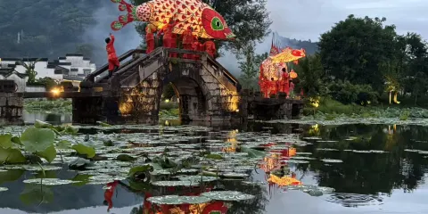 徽州古城+呈坎夜遊賞魚燈+可選送至黃山南大門
