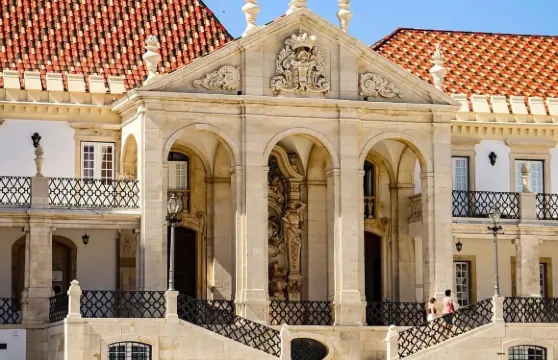 科英布拉葡萄牙【包車一日遊】大學城經典深度遊