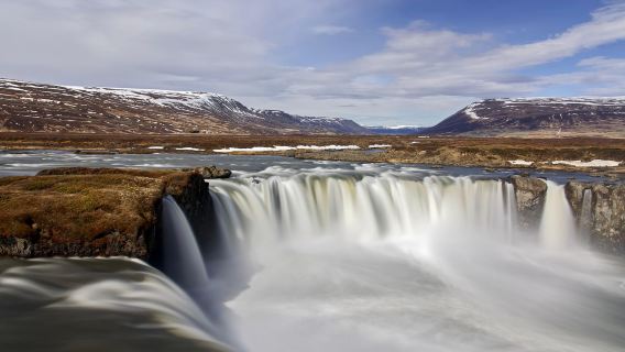 冰島-藍湖溫泉接駁-銜接機場接駁｜一日私家包車【北歐明星路線】