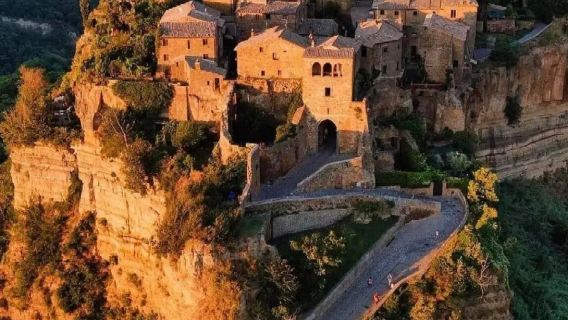 Italy Rome - Ancient Ruins and the Sky City (Orvieto + Civita di Bagnoregio) - Selected