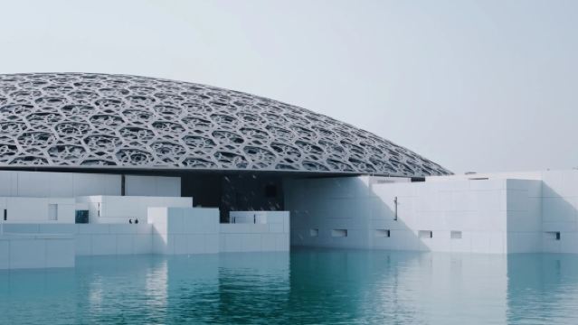 杜拜出發：阿布達比經典文化之旅【中文】