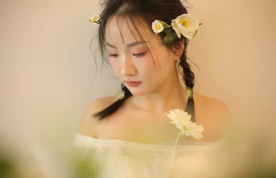 孝義旅拍【婚紗照微電影航拍/婚禮跟拍攝影/訂婚跟拍/宣傳片/化妝服裝】