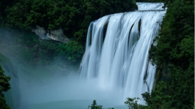 【高端豪華貴賓團+專車上門接+獨立包團】黃果樹瀑布一日遊