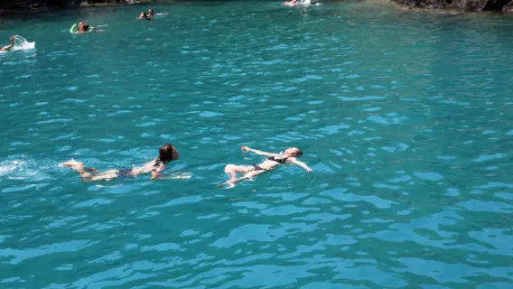 Fethiye to Kaş (2-hour point-to-point) with Chinese customer support