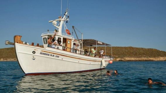 Paros: Highlights Tour with Fishing & Tasting in Naoussa
