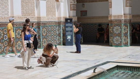 Marrakech: Ben Youssef Medersa, Le Jardin Secret & Souk Tour