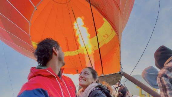 "Australia Global Operator Direct Sale" Yarra Valley Hot air balloon rides Flight with Breakfast, Pick-up and Free Flight Photos