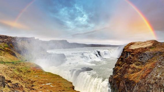 Excursión de un día al Círculo Dorado de Islandia + Cascada Azul Secreta + Lago del Cráter con guía en chino | Se aceptan reservas de última hora