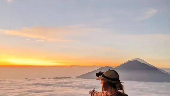 Trekking all'alba sul Monte Batur e sorgenti termali naturali